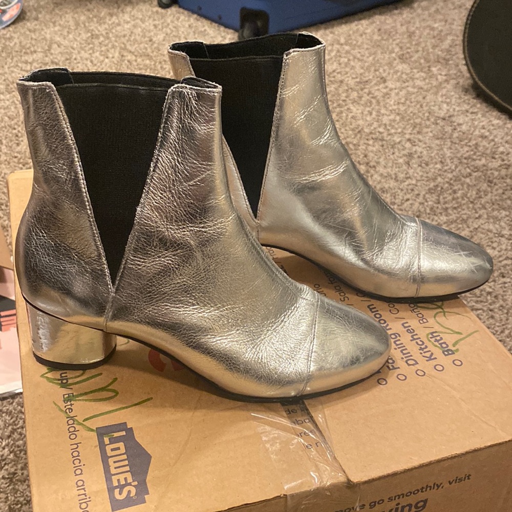Rebecca Minkoff silver boot 7